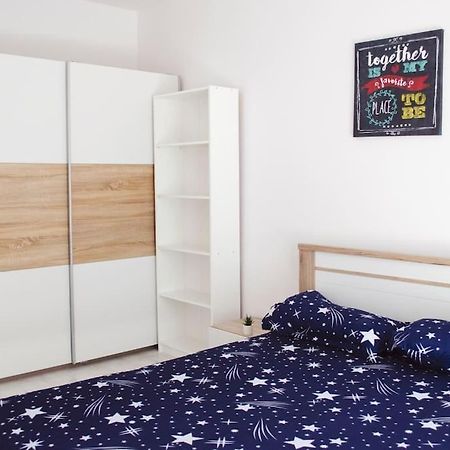 Ferienwohnung 3 Dream Apartmant 3+Parcare Gratuita Oradea Exterior foto